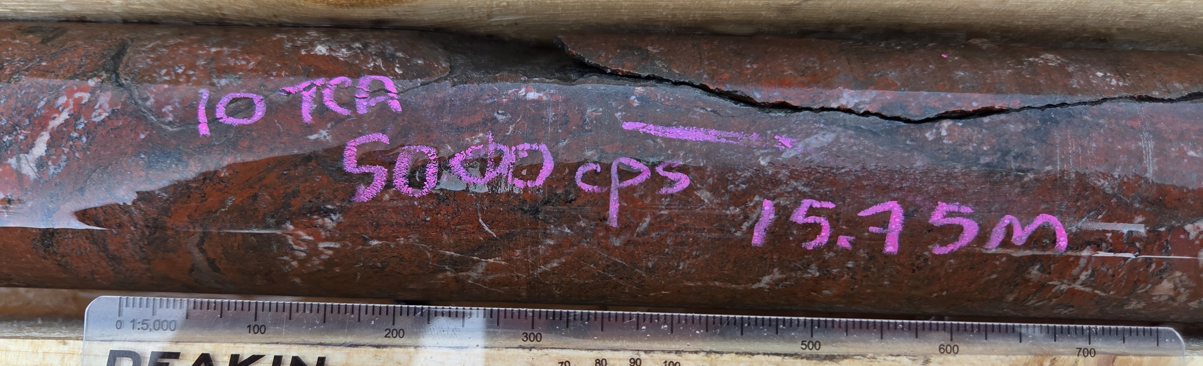 DDH DN26006 15.75m core photo