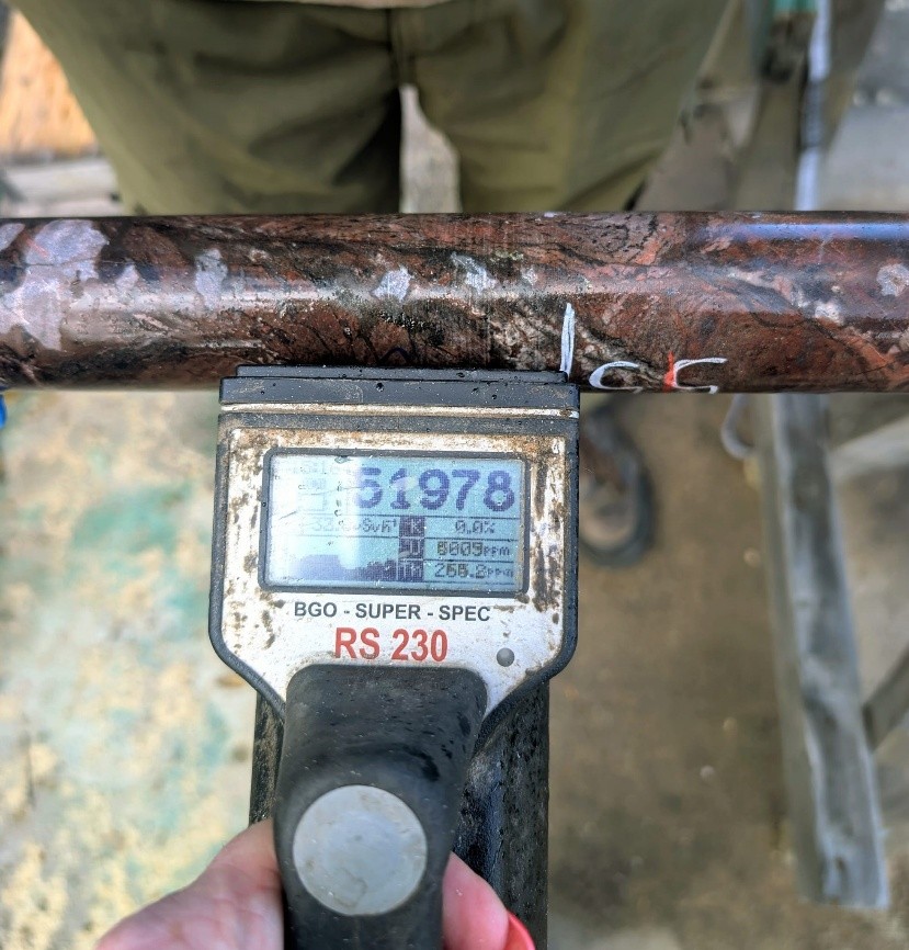 DDH DN26001 55.0m radiometric probe reading